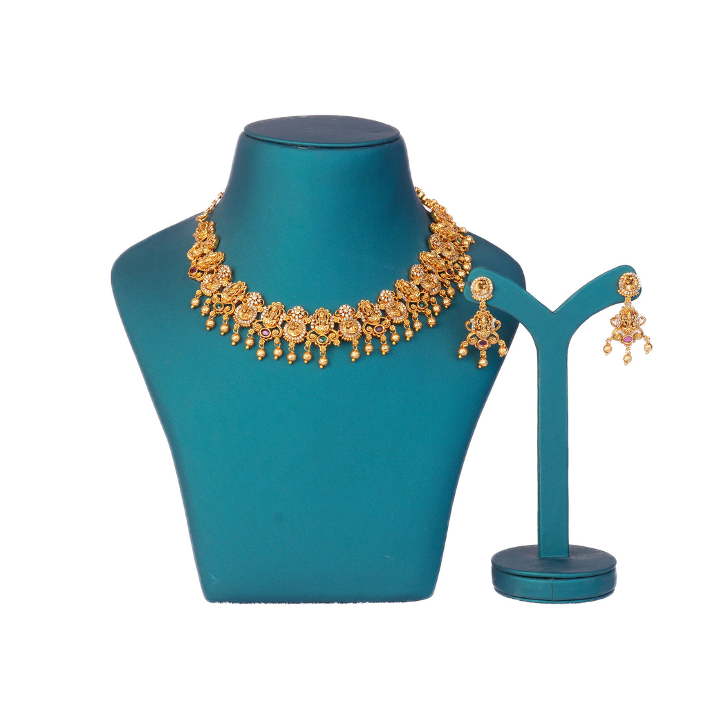 ANTIQUE JEWELLERY