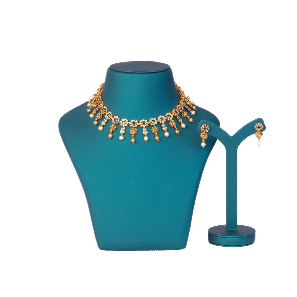 ANTIQUE JEWELLERY
