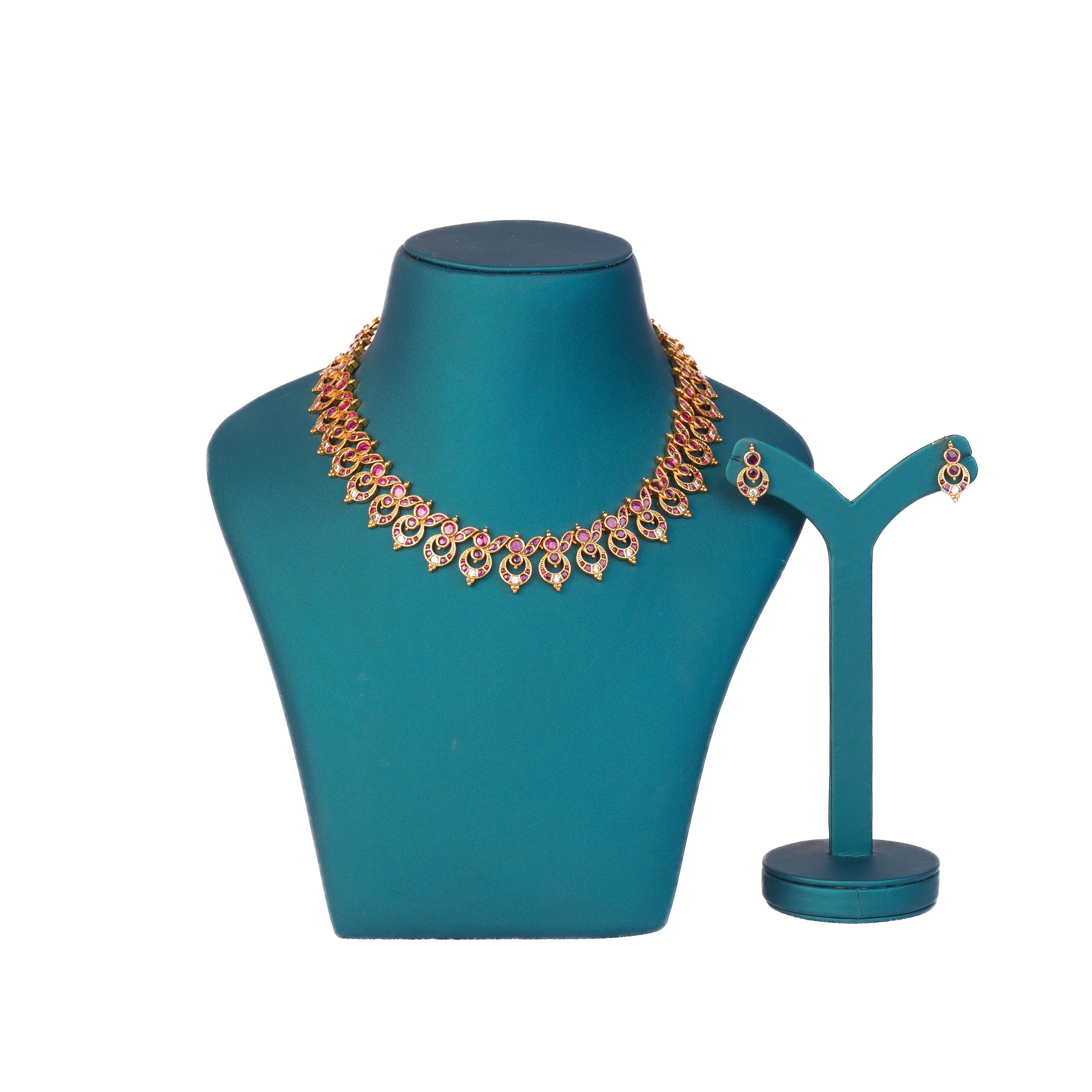ANTIQUE JEWELLERY