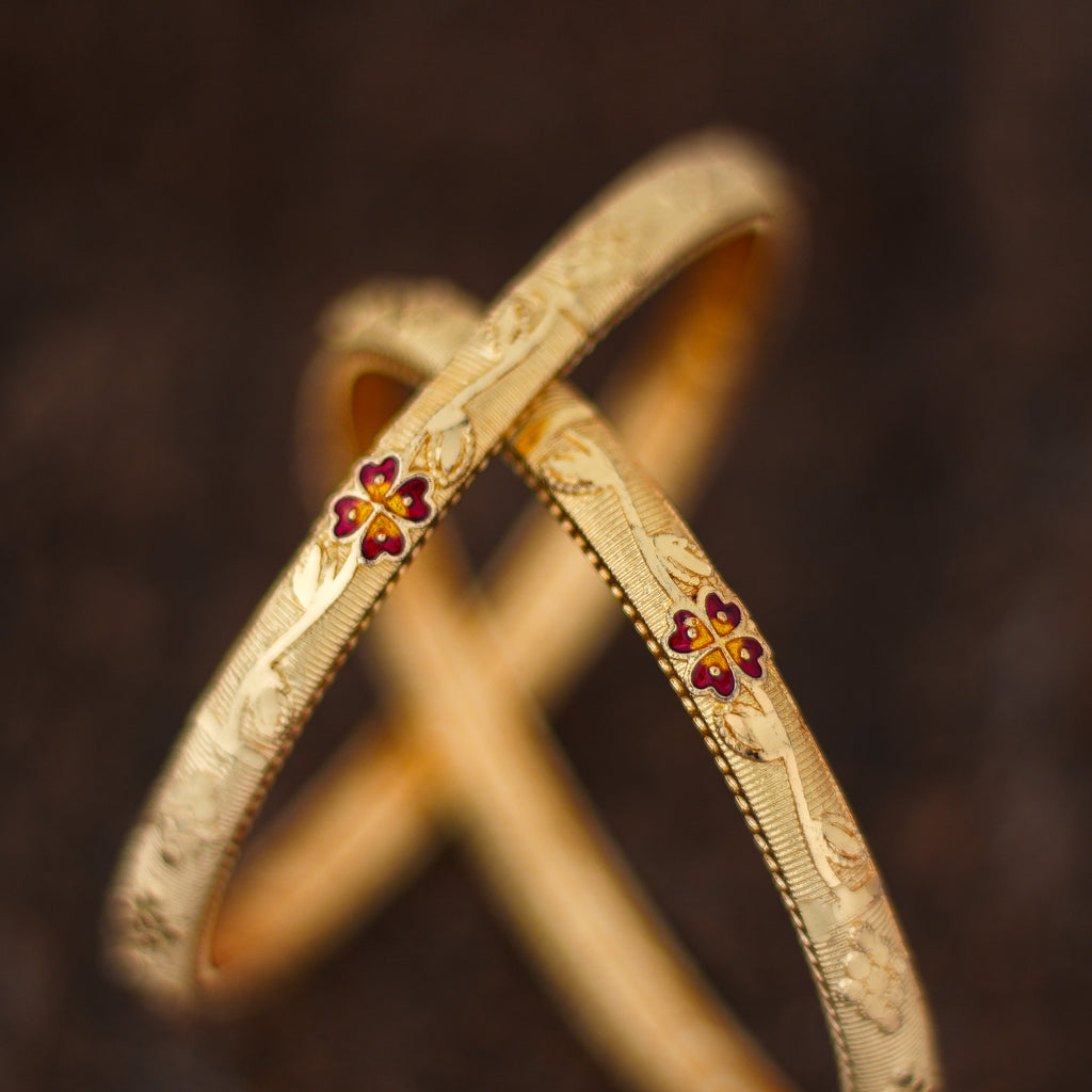 GUARANTEE BANGLES