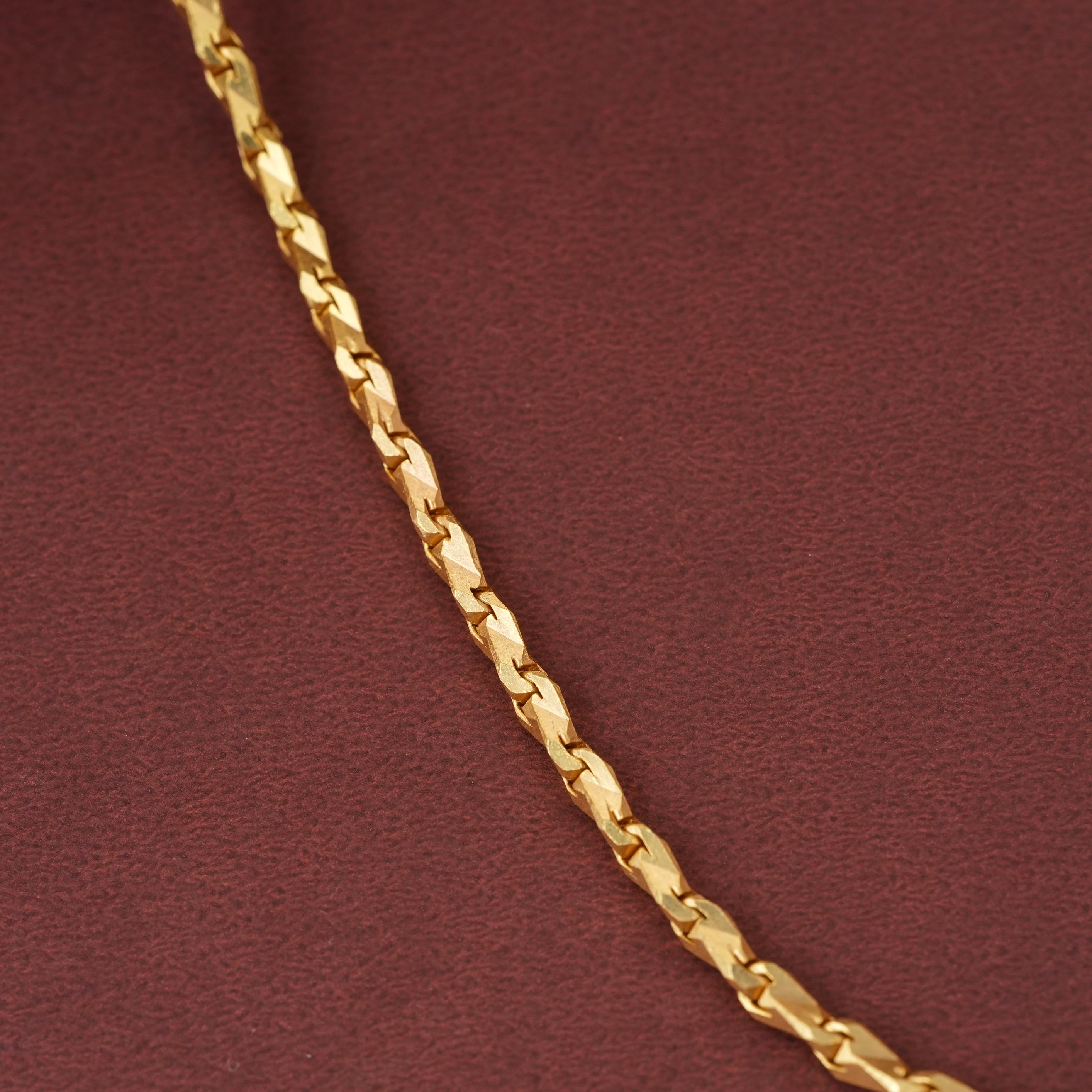 IMPON CHAINS
